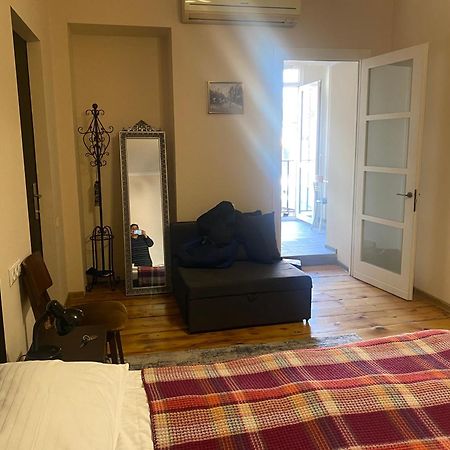 Apartamento My House Tiflis Exterior foto