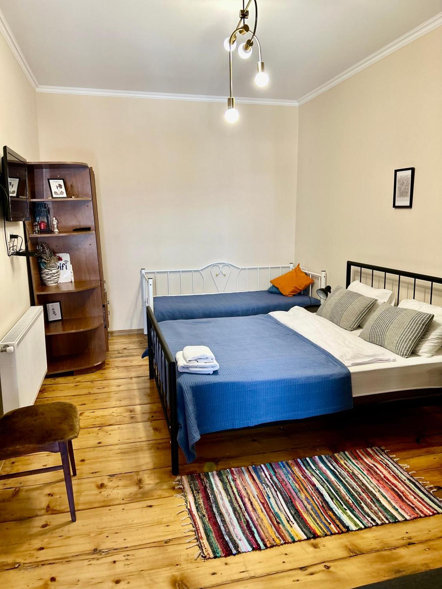 Apartamento My House Tiflis Exterior foto
